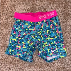 Nike Pro Spandex YouthLarge